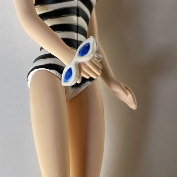 VTG 1994 Barbie Ornament - Picture 5 of 5